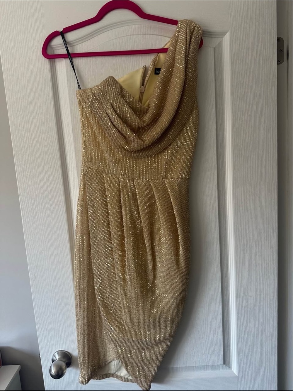 Lavish Alice Gold One-Shoulder Draped Cocktail Dress